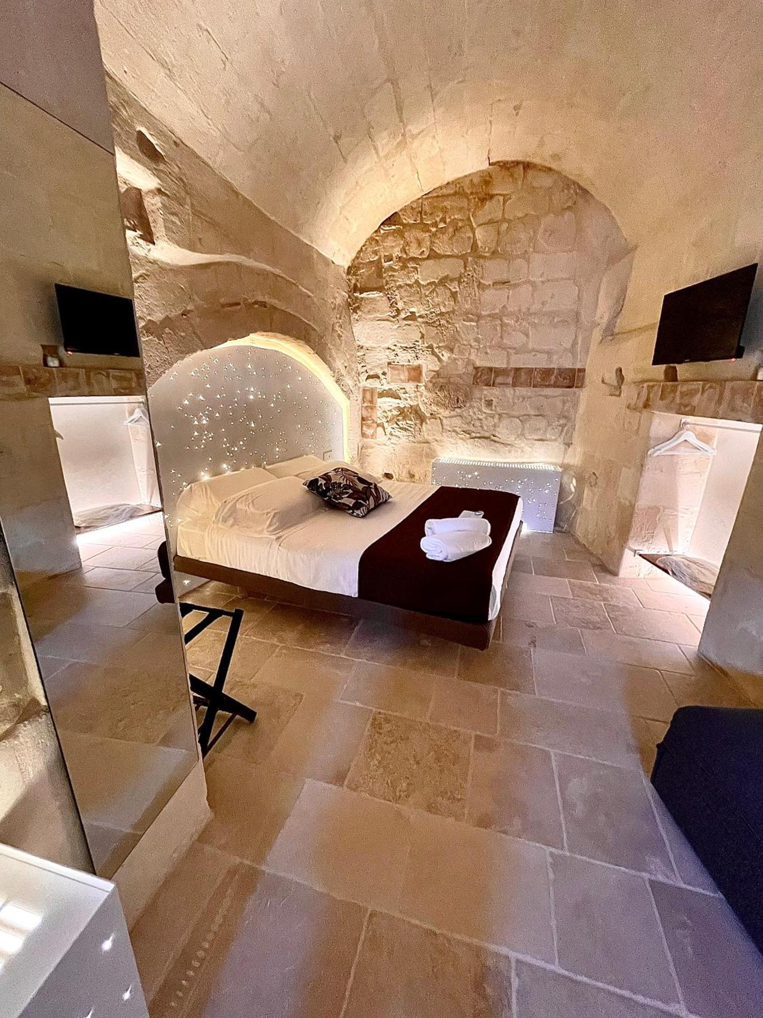 Casa Vacanze Bb 164-166 Matera Bagian luar foto